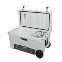 Ψυγείο Φορητό Ισοθερμικό Με Ρόδες 104L Rotomolding Roller POLAR KING 31606Ψυγείο Φορητό Ισοθερμικό Με Ρόδες 104L Rotomolding Roller POLAR KING 31606