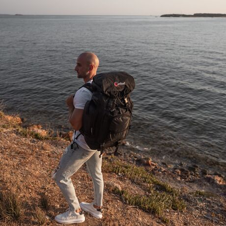 Σακίδιο πεζοπορίας Cardinal αδιάβροχο Daypack 60L 521 μαύρο Σακίδιο πεζοπορίας Cardinal αδιάβροχο Daypack 60L 521 μαύρο