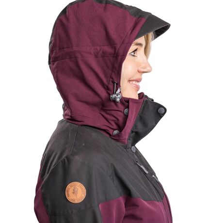 3303 Finnveden Hybrid Μπουφαν Pinewood